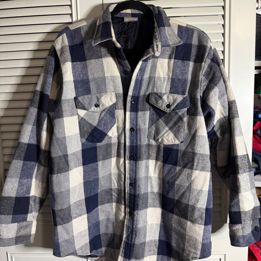 Ozark Wilderness Outfitters Men Blue Plaid Quilted Lined Flannel Shirt Jacket